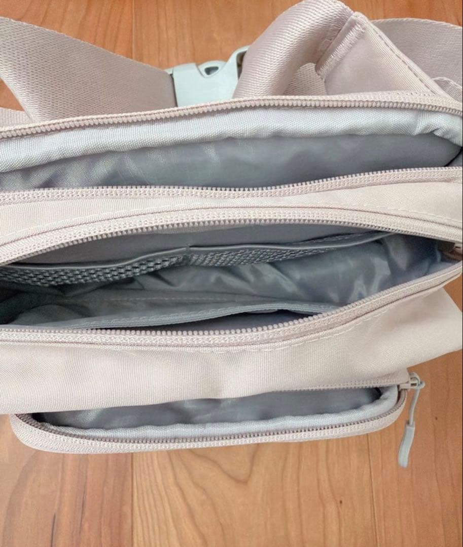 【美品】POMULU ポムル　ヒップシート ブロッサムピンク