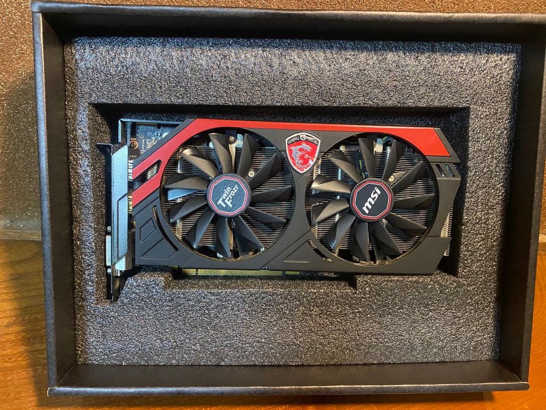 MSIグラフィックボード　AMD RADEON R9 270X