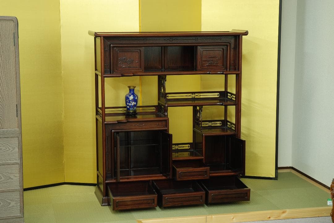 唐木家具　飾り棚