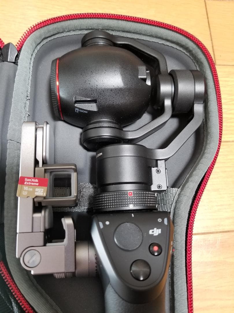 DJI OSMO⁺ （専用ケース・16GBのSDカード付　※バッテリーなし ）