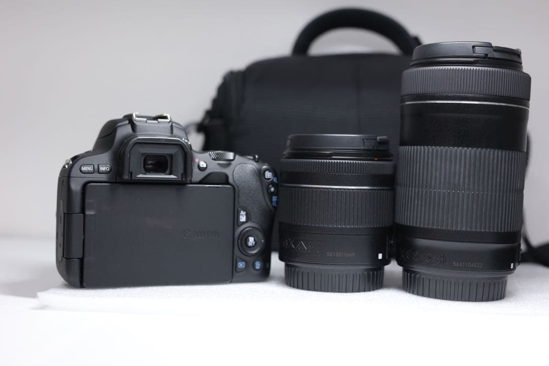 【入学・卒業式】Canon EOS Kiss X9 ダブルズームキット