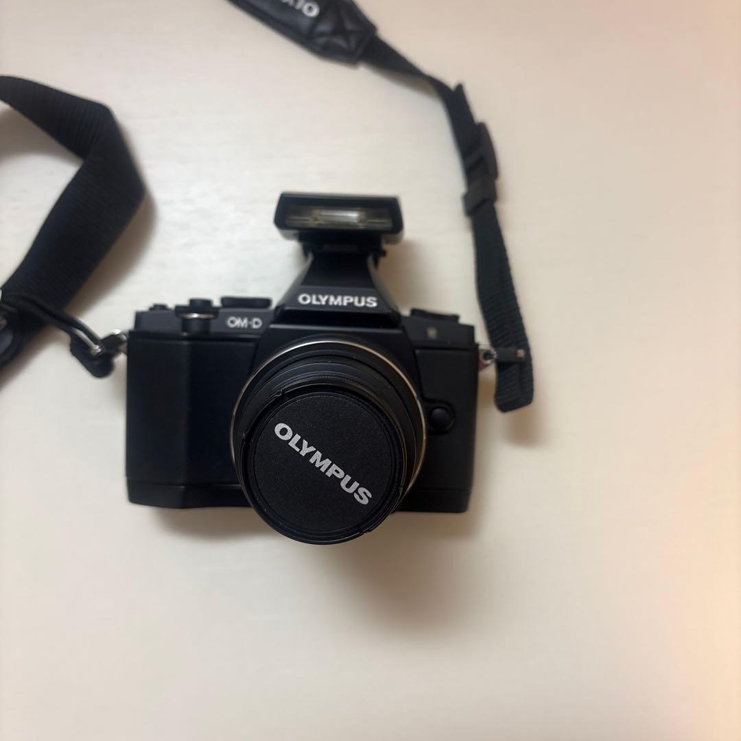 OLYMPUS OM-D EM5 ミラーレス一眼カメラ
