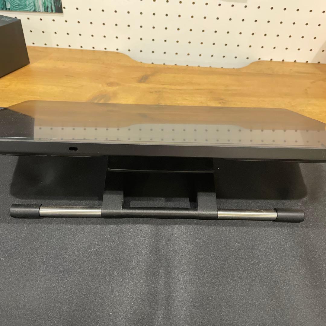 ☆引退品☆美品☆ Wacom 本体　Cintiq Pro 16インチ