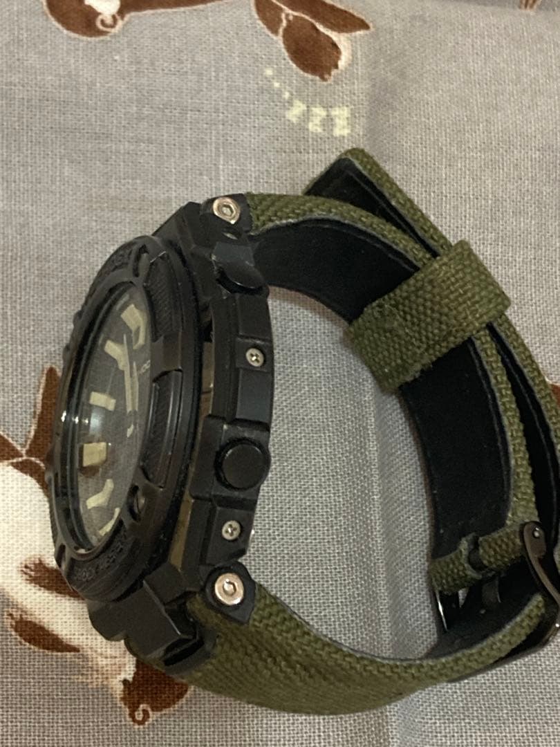 CASIO G-SHOCK GST-W130BC-1A3JF ブラック/グリーン