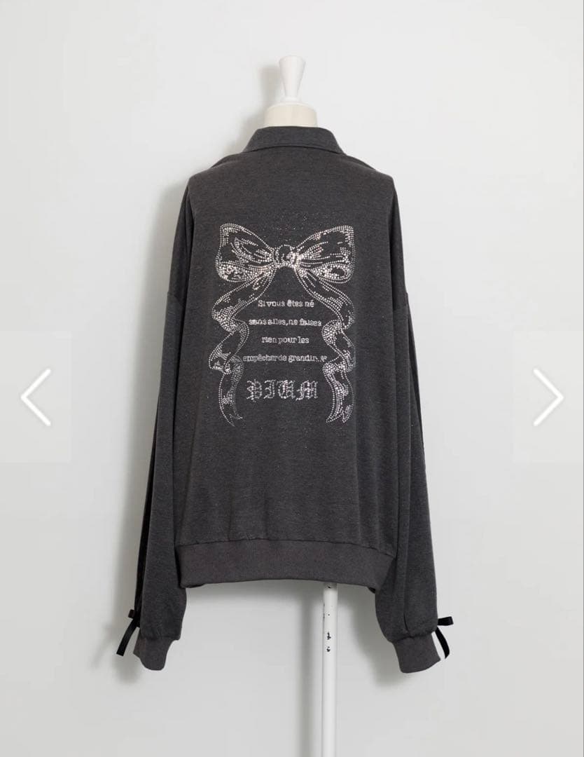 pium ジップスウェット