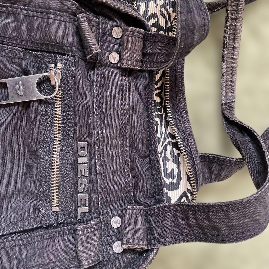 DIESEL ディーゼル アーカイブ　メタルロゴ　バッグ