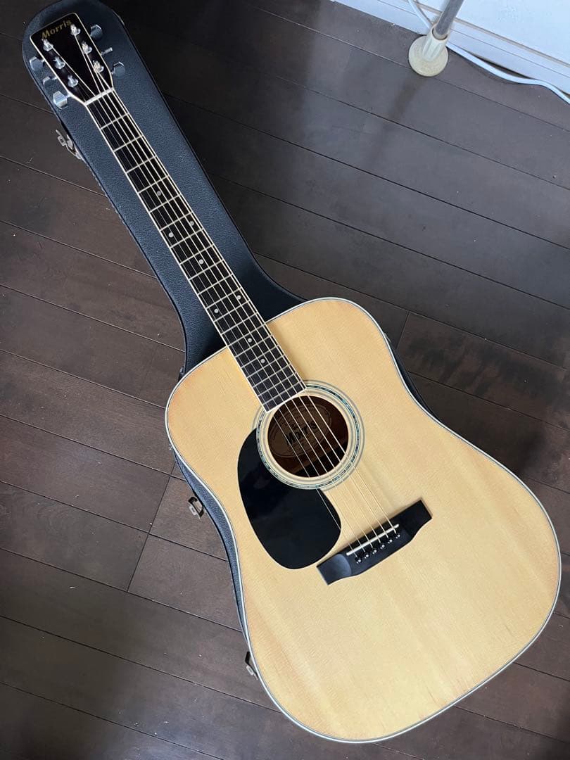Morris W-25L 77年製　レフティ