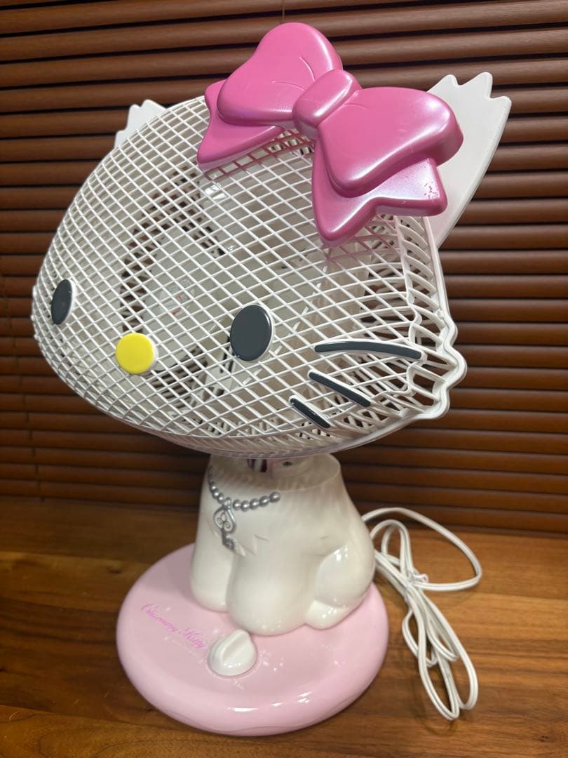 2006年☆ハローキティ　チャーミーキティ　サーキュレーター