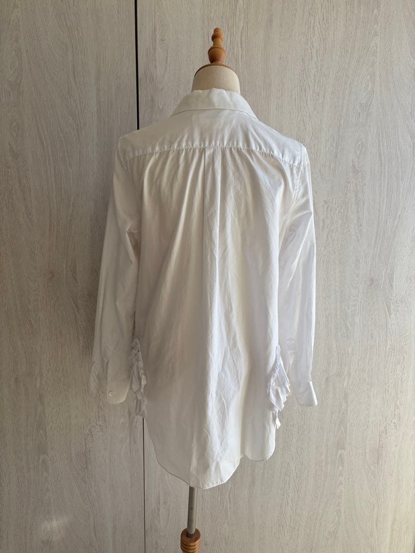 コムデギャルソンコムデギャルソンフリル付きホワイト長袖シャツ