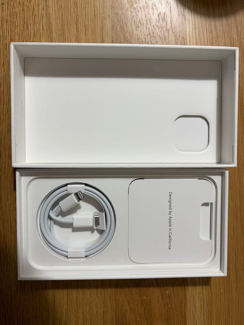 【バッテリー状態100%】 iPhone 13 128GB 青色 箱あり