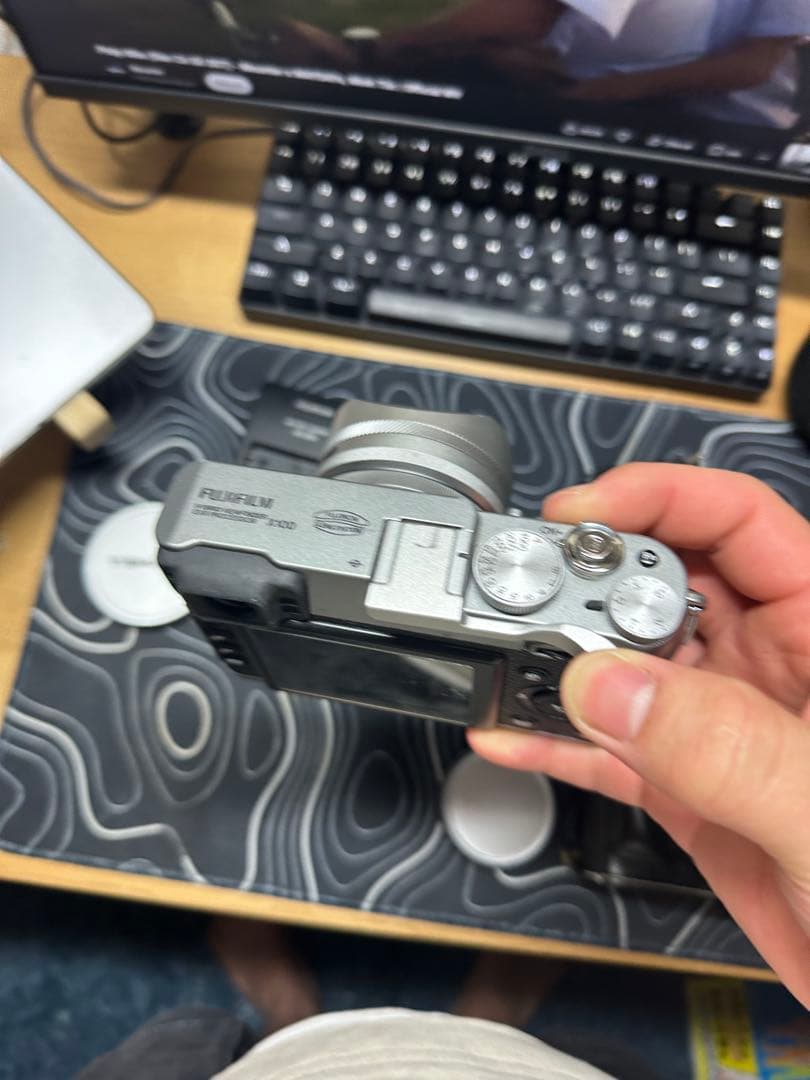 デジタルカメラ Fujifilm X100