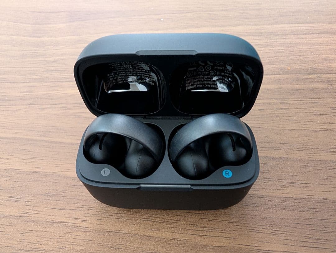 Anker soundcore AeroClip ワイヤレスイヤホン