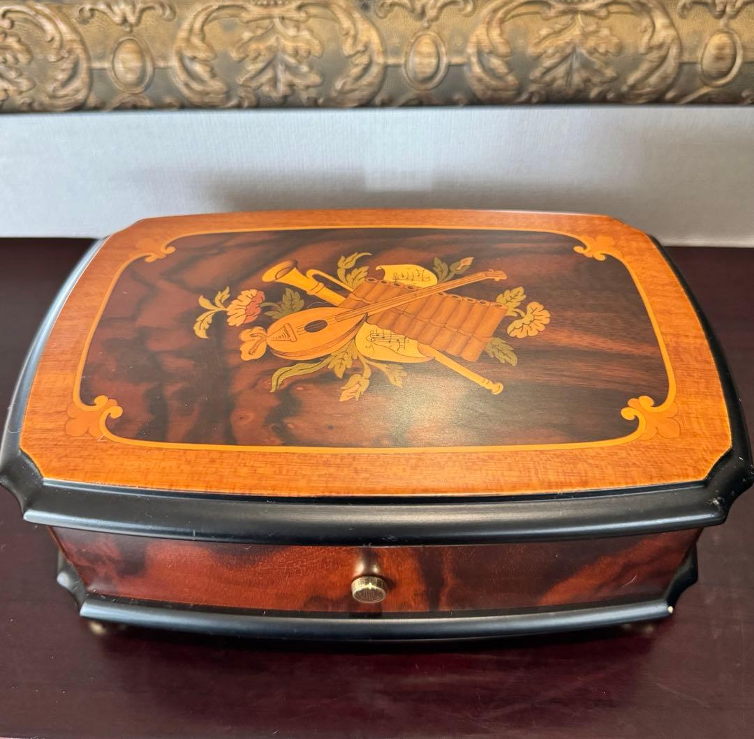 リュージュ 50弁レア曲 ブルードナウ 芸術家の生活 ウィーンの森の物語