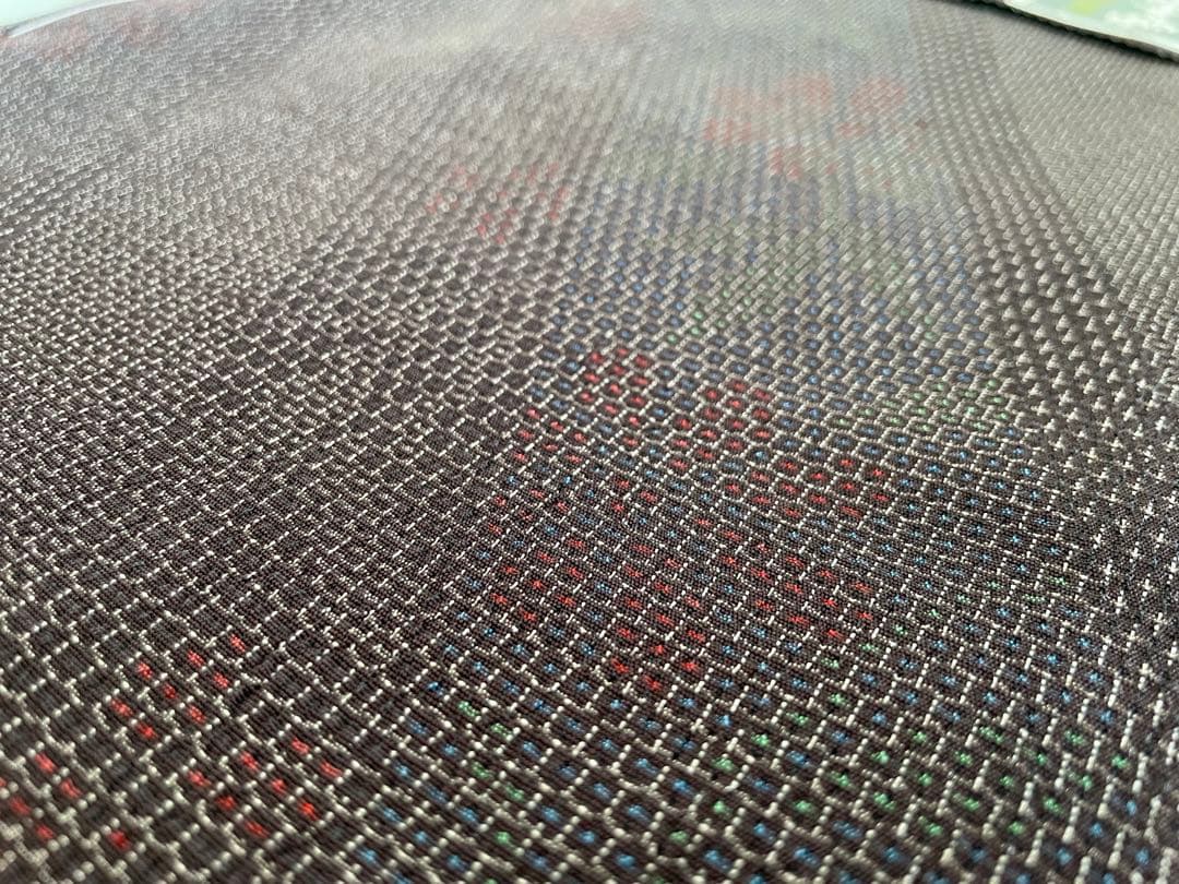 未使用　単衣　本塩沢　やまだ織　証紙有　裄丈69cm　亀甲絣　裄長さん　お召し