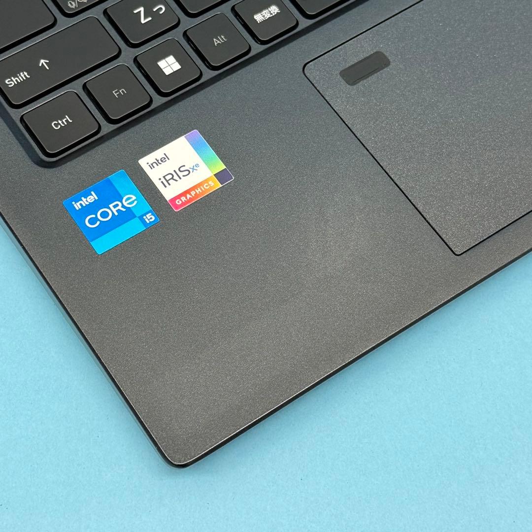 936 美品 dynabook G83/HU 第11世代 16GB office