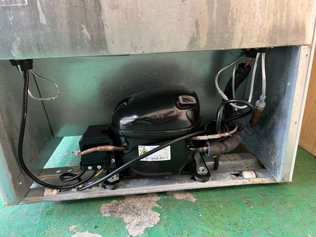 2023年アレジアノンフロン電気冷凍庫 138L