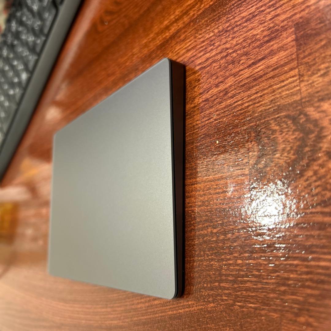 Magic Trackpad 2 スペースグレー　薄型　交渉可