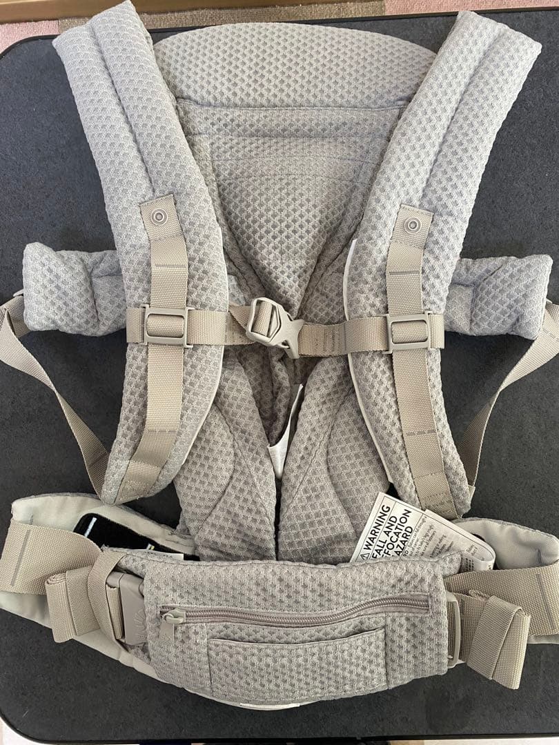 エルゴベビーオムニデラックス　メッシュ抱っこ紐 グレー