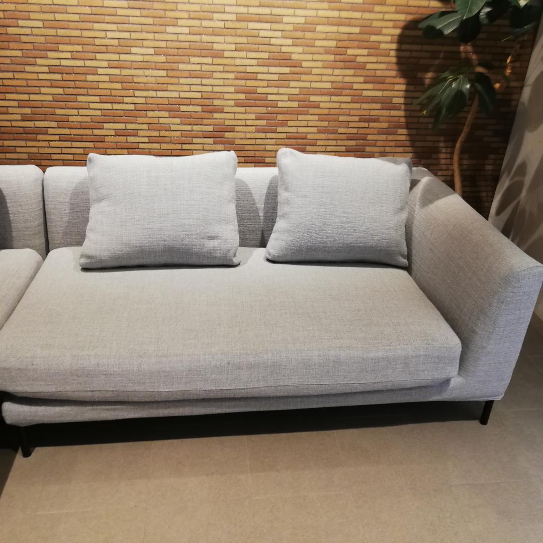 美品♠IDC大塚家具　アビタモーダ　ルイズ　Ｌ字ソファ