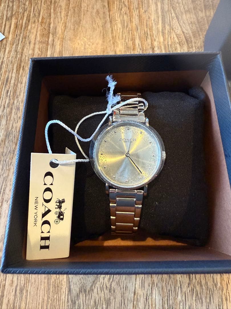 k*g様 22,000円相当‼️【新品未使用タグ付き】COACH シルバー 腕時