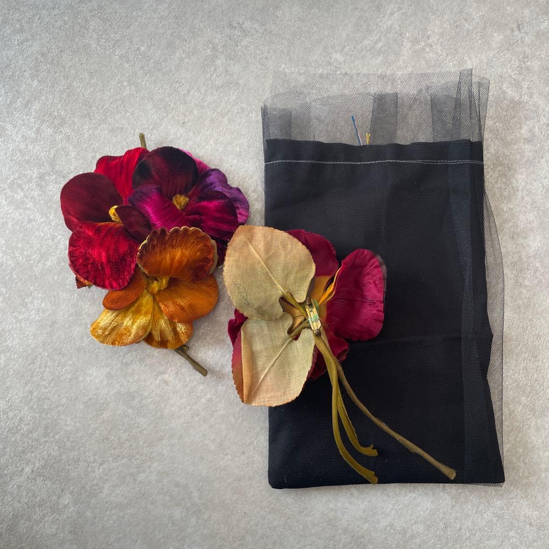 【定価4万】作家さんの一点物 ベルベットのコサージュ2個セット