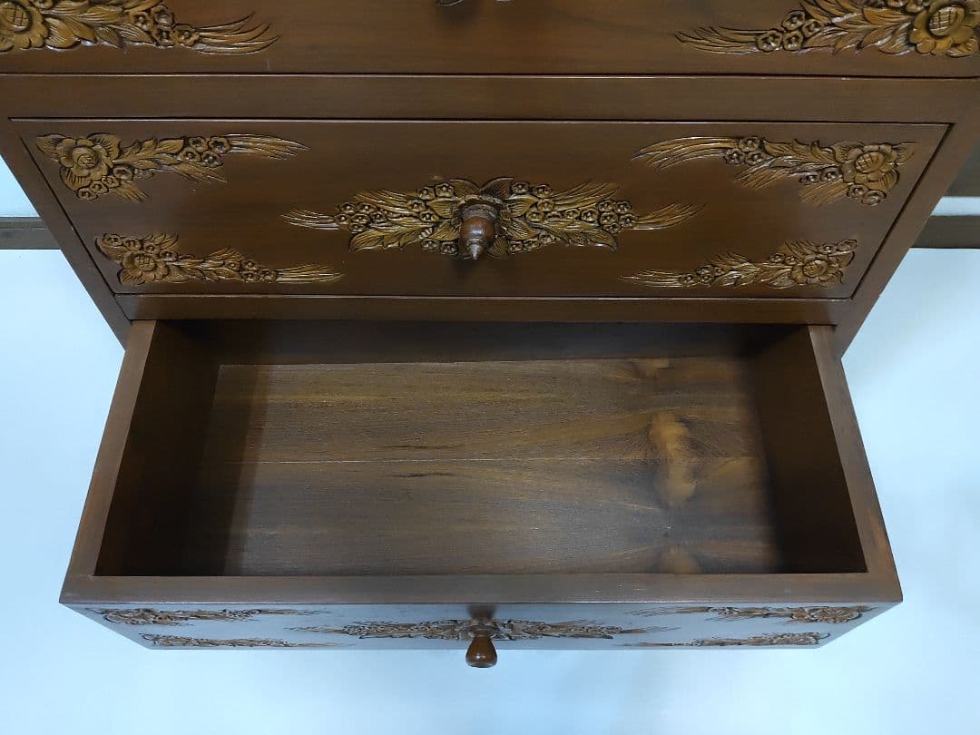 彫刻家具 木彫りチェスト