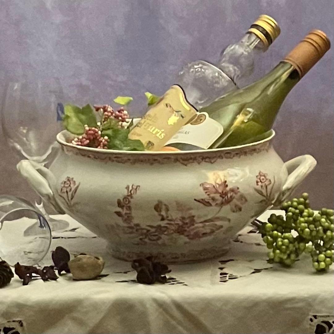 フランスアンティーク・サルグミンヌ フォンタンジュ・スーピエール1点