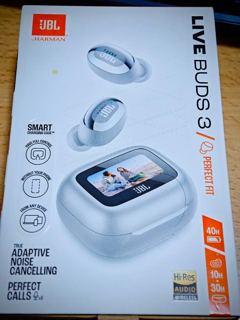 JBL LIVE BUDS 3 シルバー