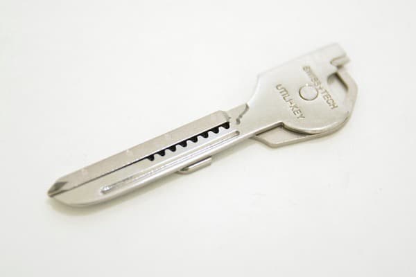 小物 Supreme x Swiss Teck Utili Key