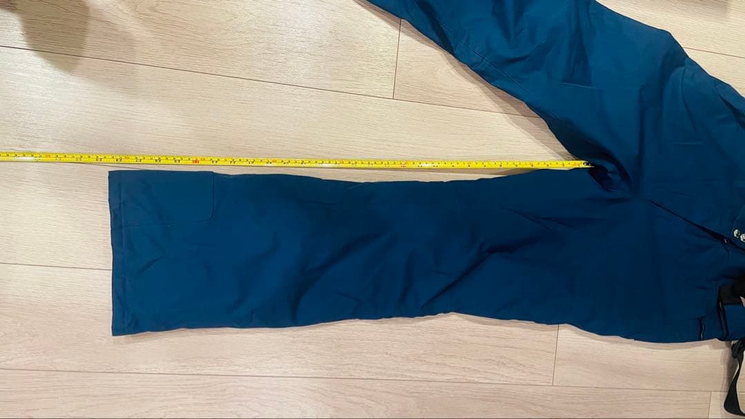 オンヨネ ONYONE Lサイズ レディーススキーウェア上下セット 【未使用】