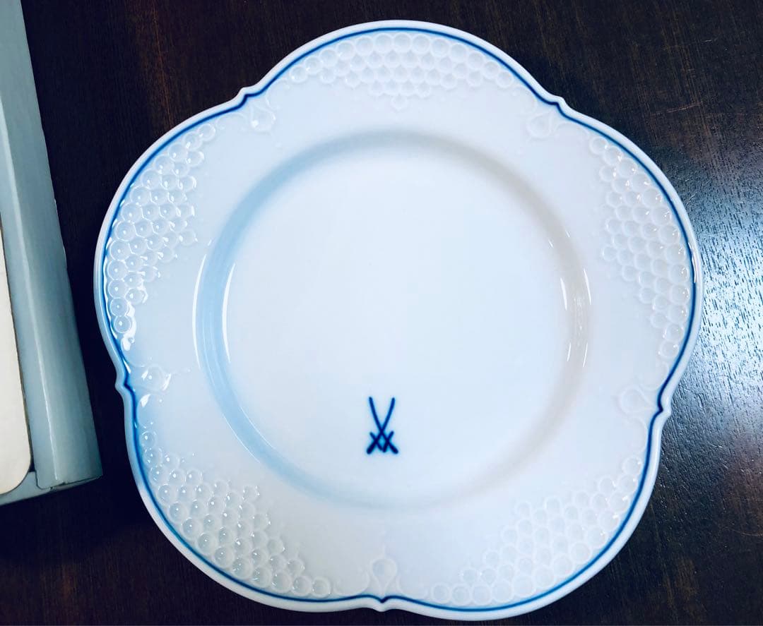 MEISSEN マイセン レリーフ ブルーライン 2001プレート 双剣マーク