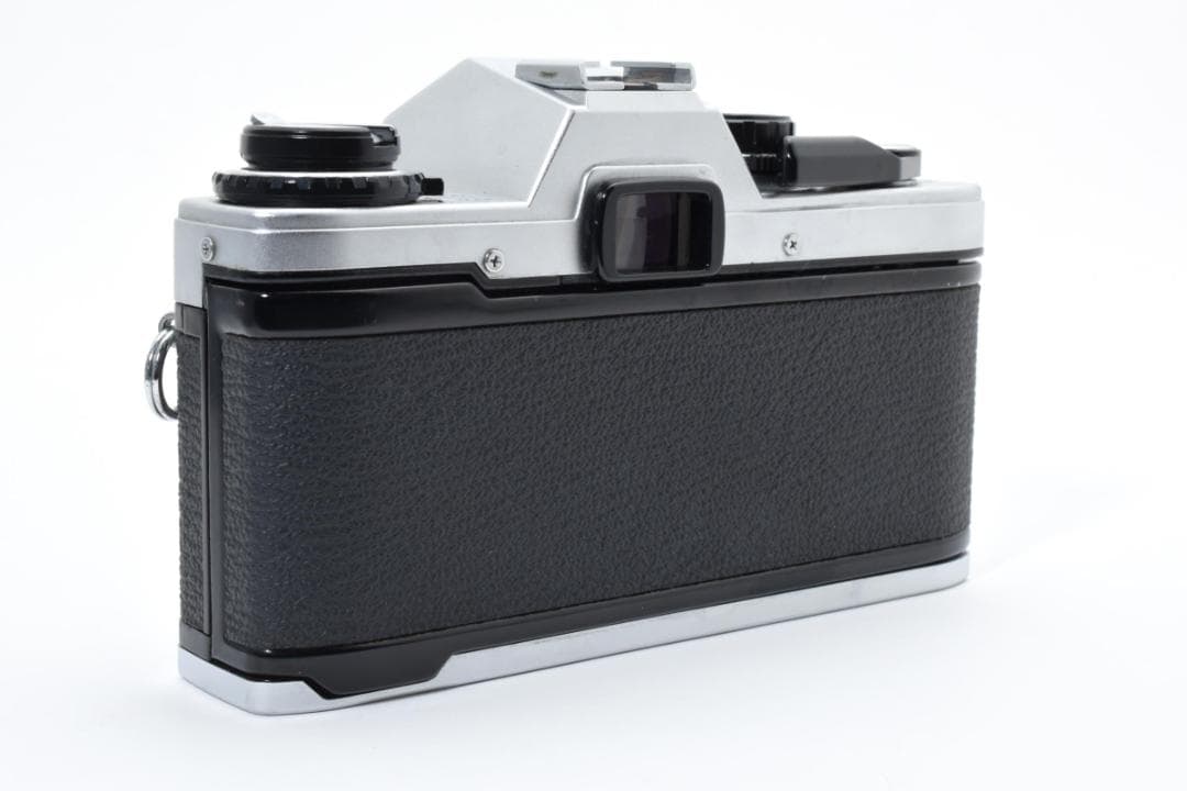 [美品]オリンパス OM-10 一眼レフ 35mm フィルムカメラ シルバー