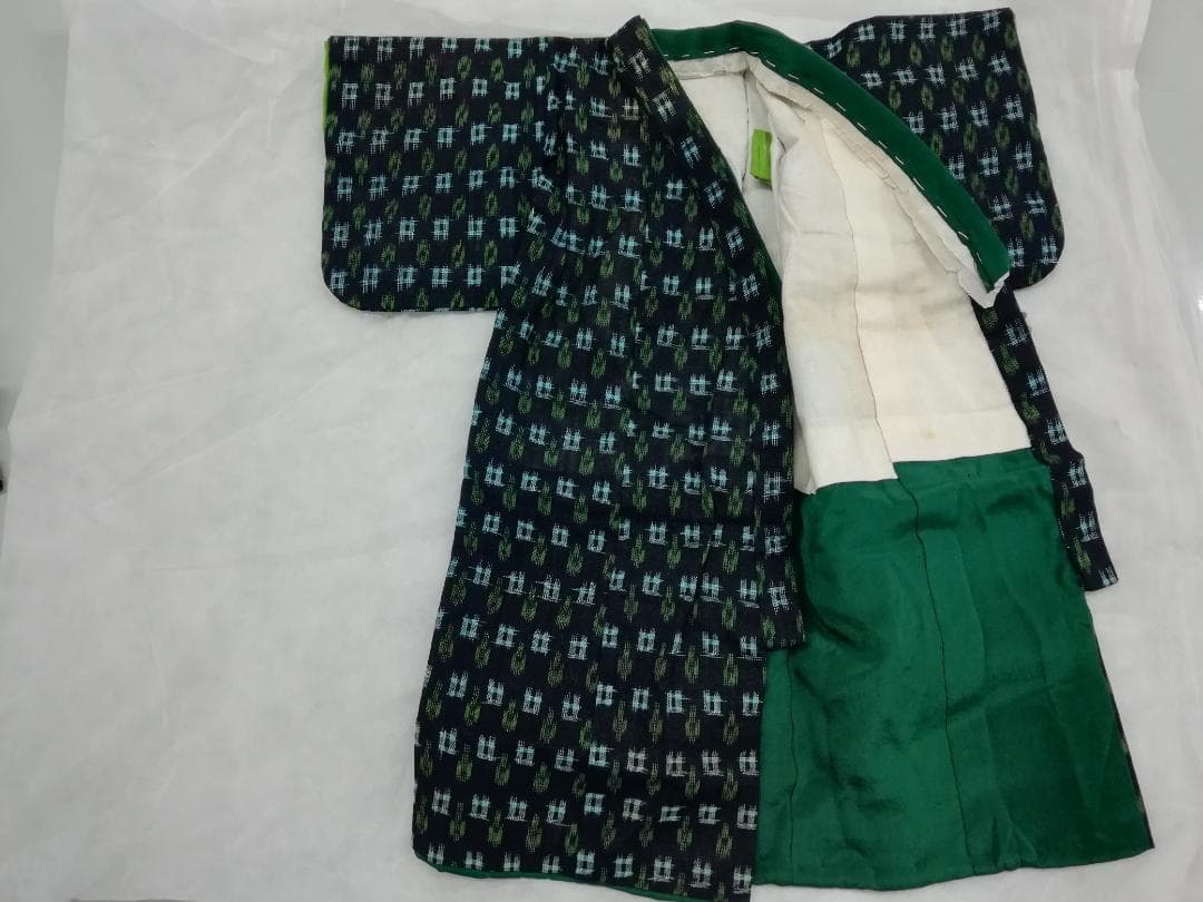 木綿絣市松人形の着物