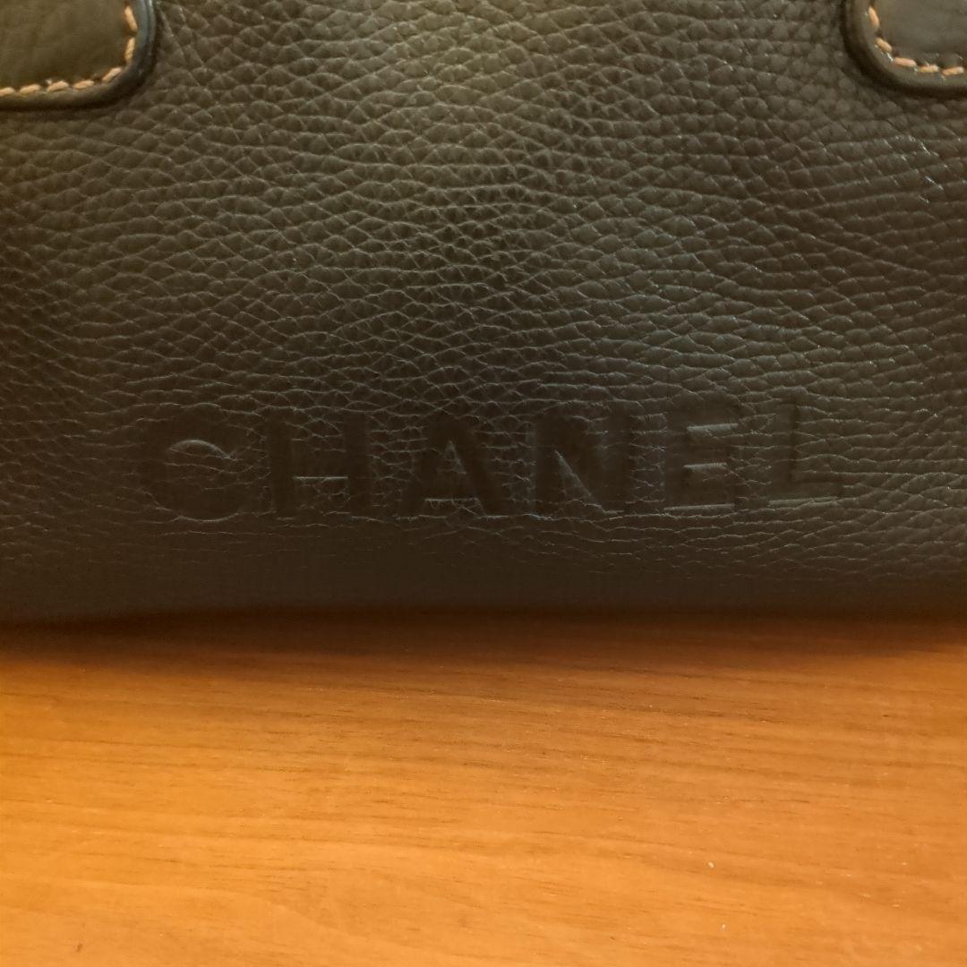 CHANEL 黒 レザーハンドバッグ