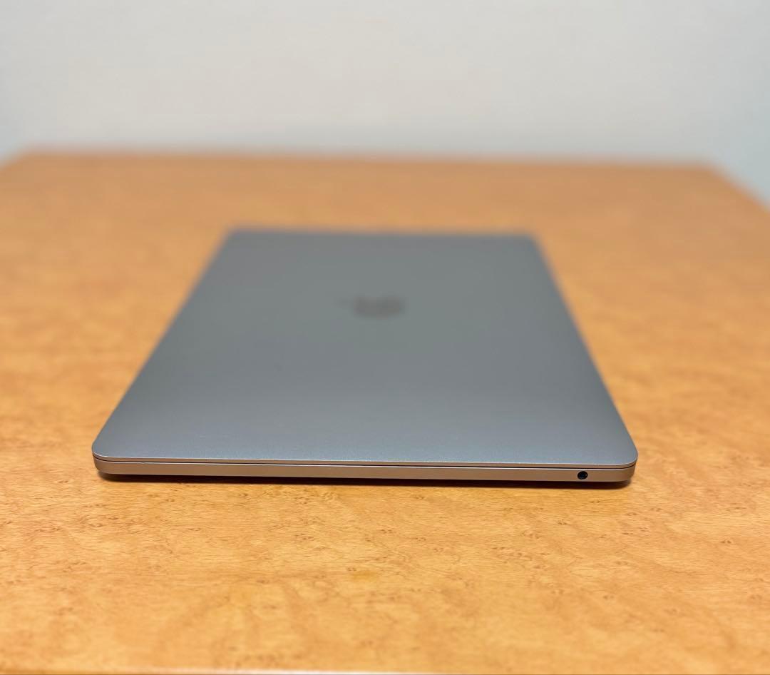 美品 Macbook Pro 2017 13インチ 今年最新mac os