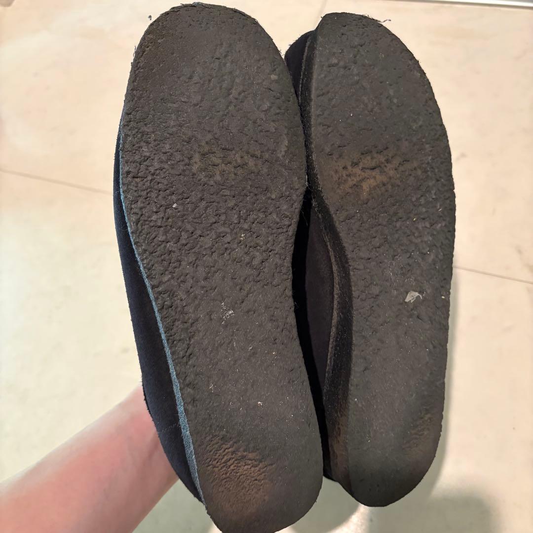 clarks クラークス　ワラビー　黒　スエード