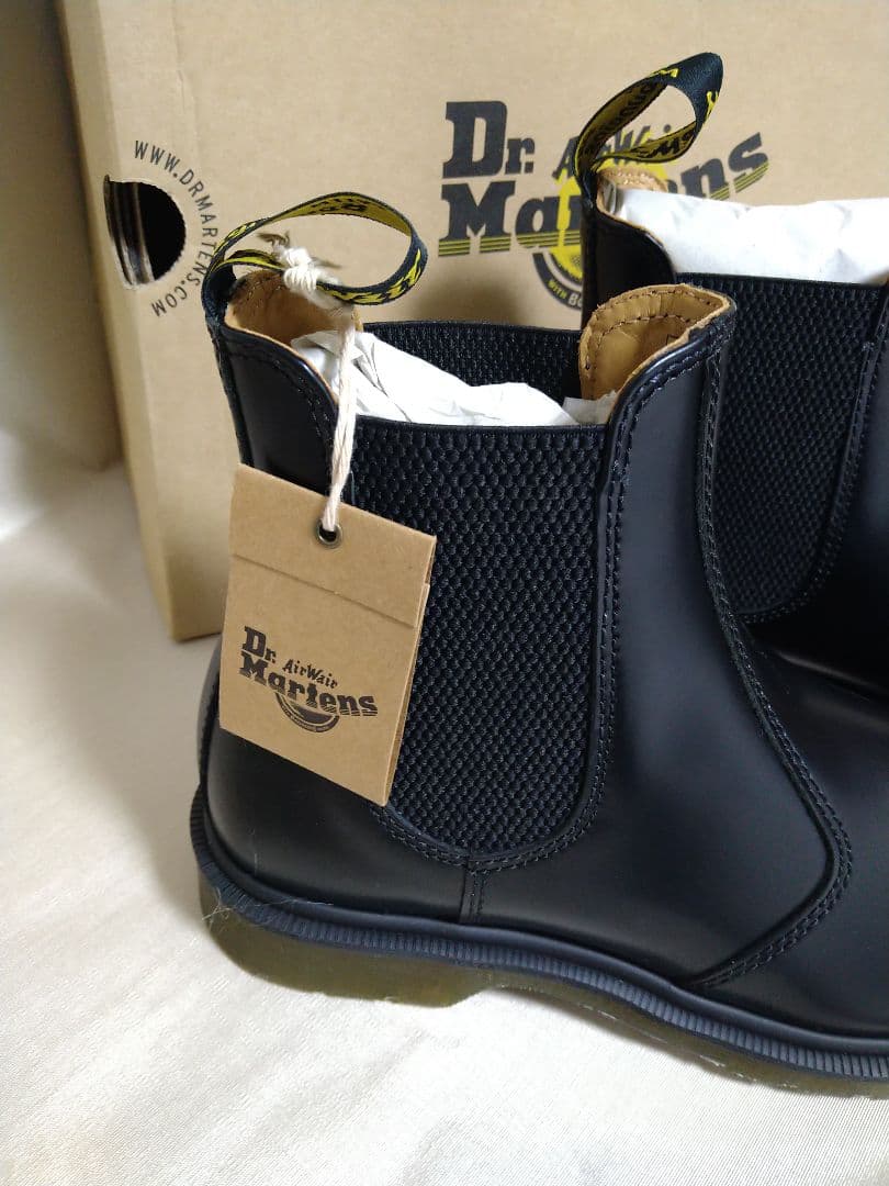 新品Dr. Martens ドクターマーチン kaherukun