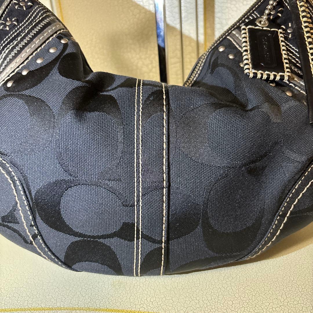 COACH ホーボー ワンショルダースタッズ バッグ 黒
