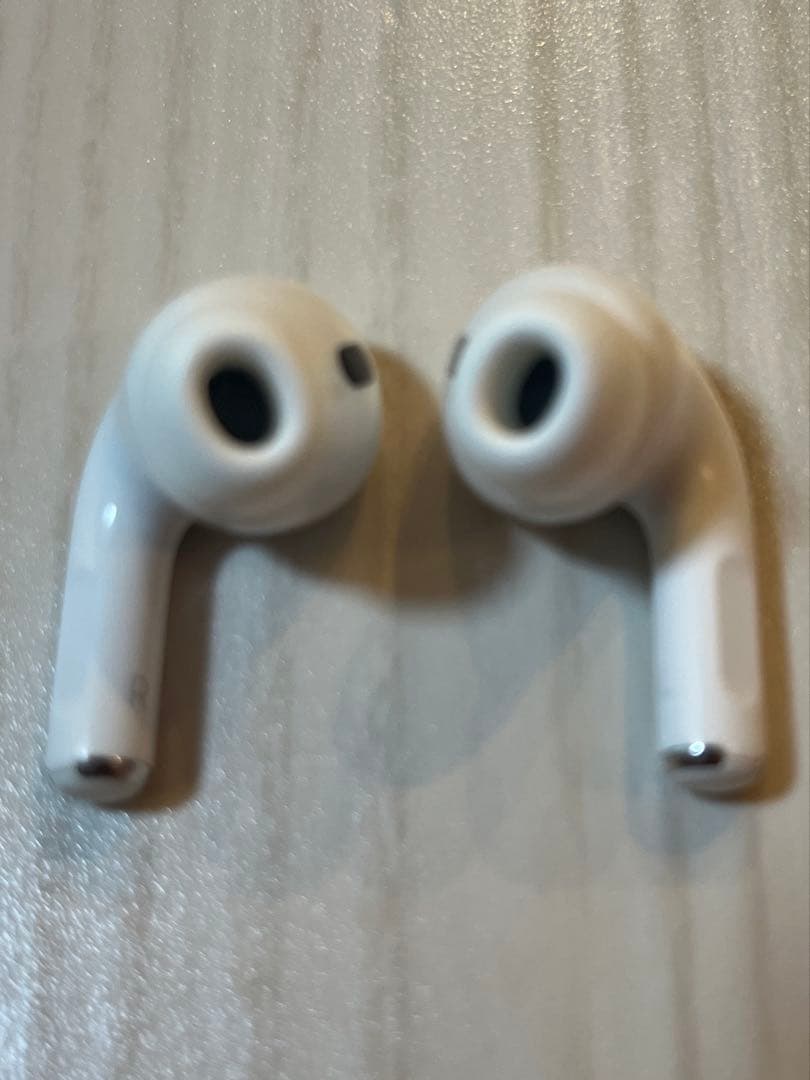 AirPods Pro 第2世代 USB-C MagSafe 動作良好