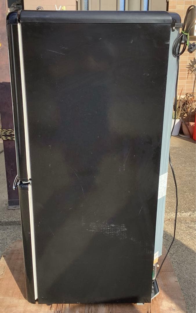 レトロデザイン 2ドア冷凍冷蔵庫 ANG-RE151-A1 149L 18年製