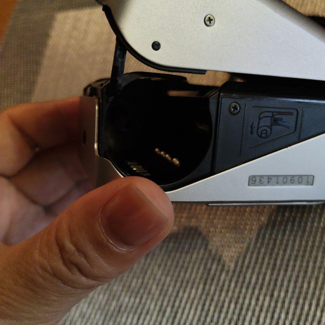 値下げ!!FUJIFILM TIARA ZOOM フィルムカメラ　三脚つき