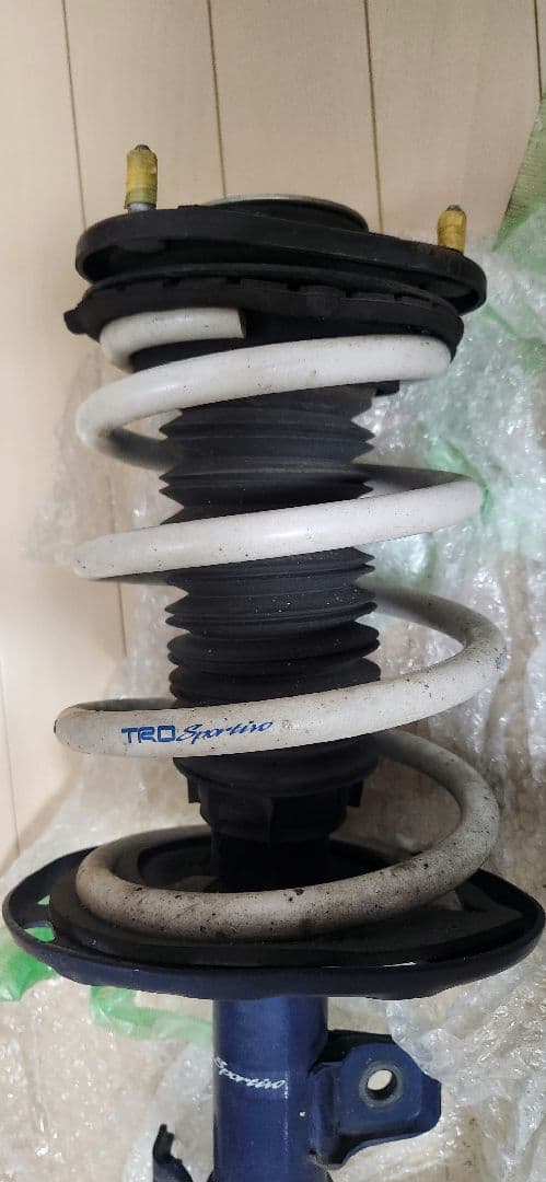 プリウスα　TRD Sportivo　サスペンション一式