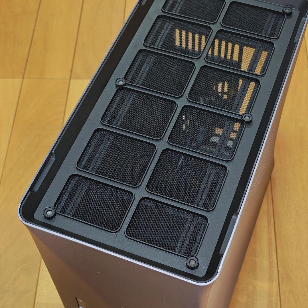 mini-ITX PCケース Fractal Design Era