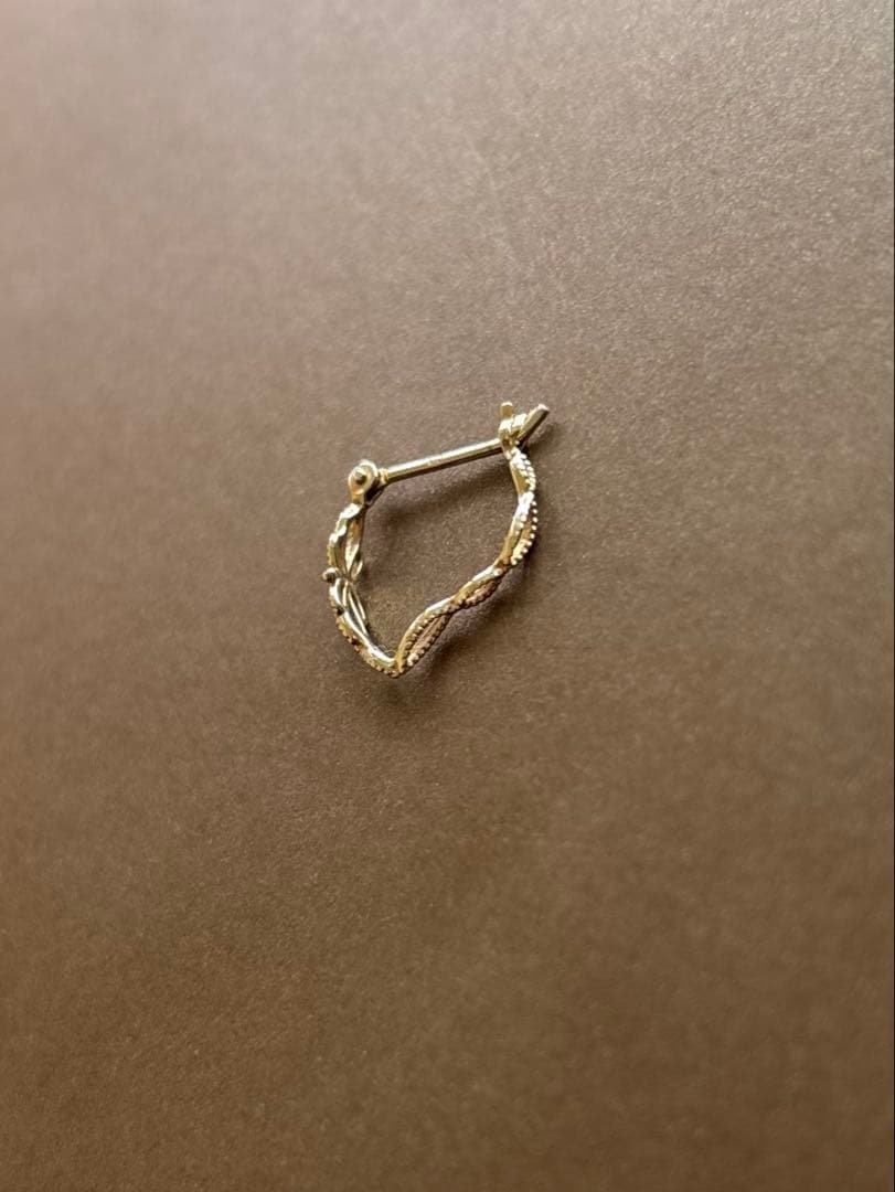 agete ピアス　片耳のみ