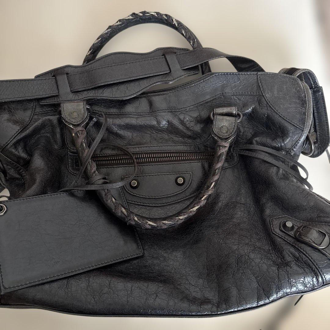 バレンシアガ ブラックレザー ハンドバッグ