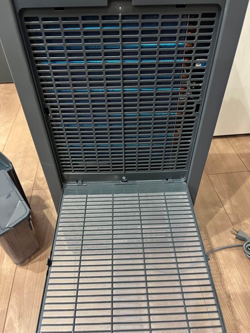 アイリスオーヤマ　除湿機　IJH-L160-H