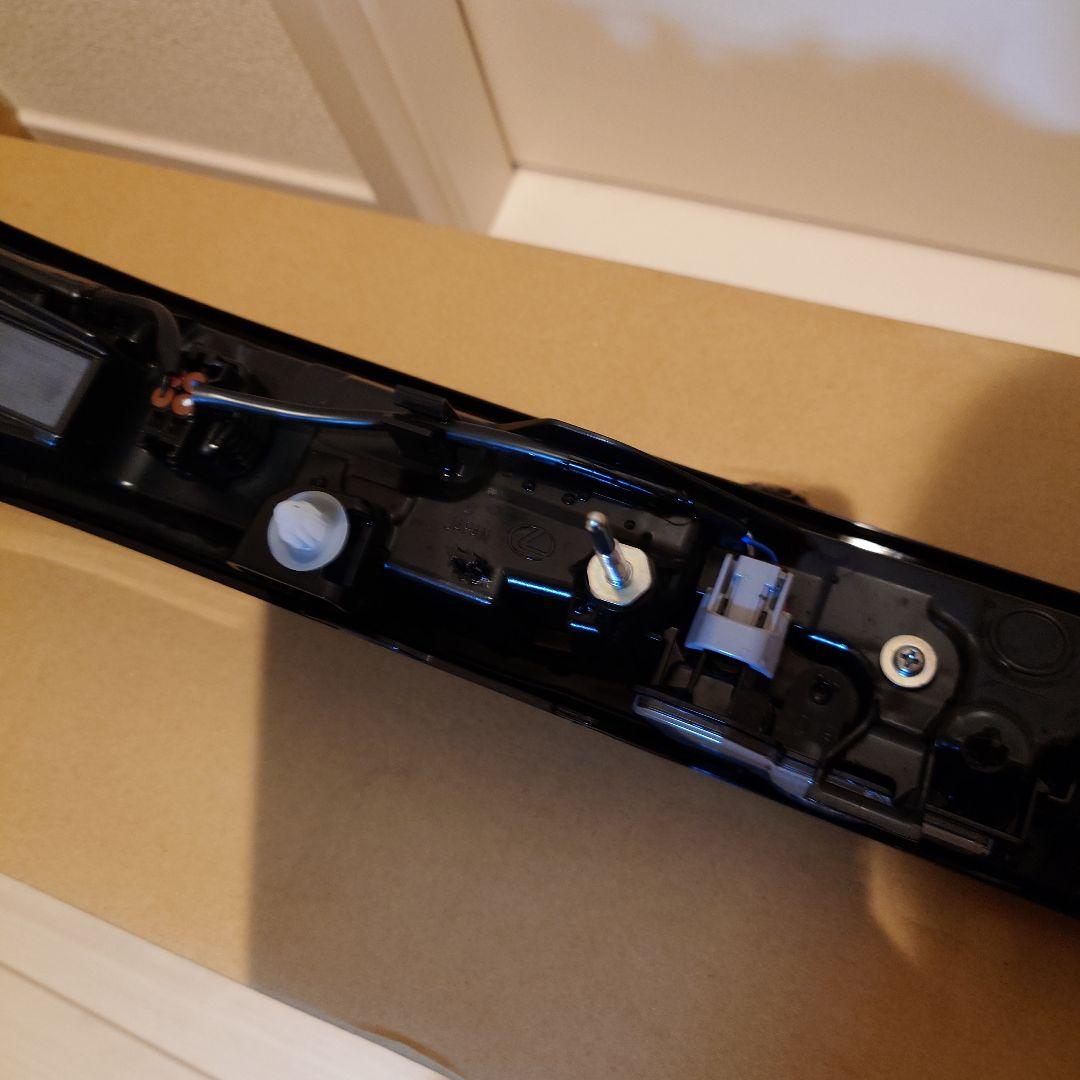 レクサス新型RX500h RX350 RX450Hリヤ中央テールランプASSY