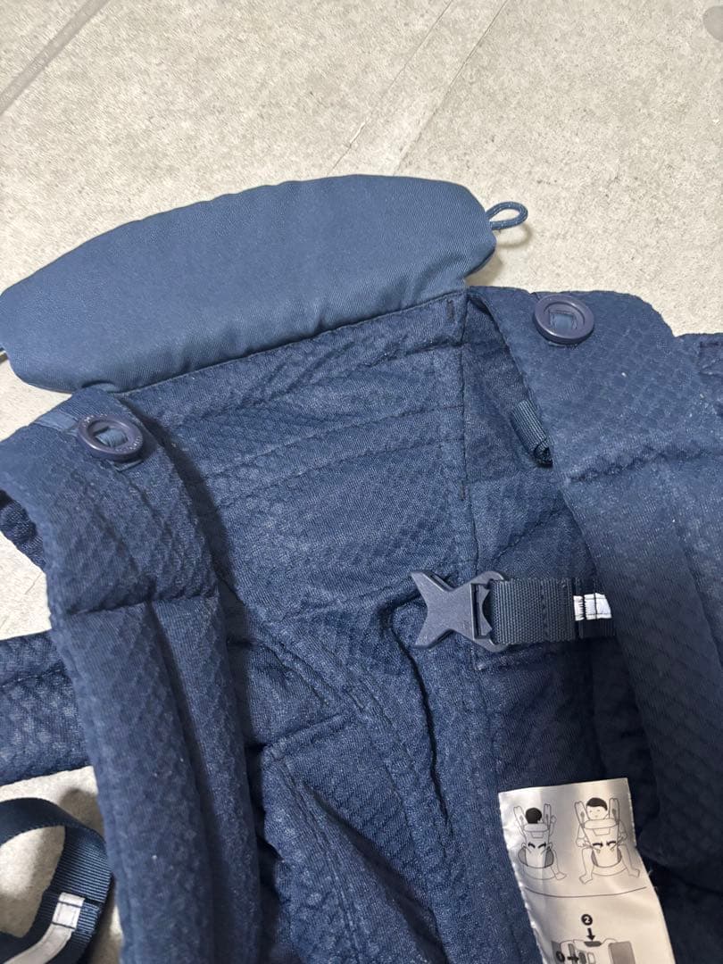 状態良　エルゴベビー　オムニブリーズ　抱っこ紐　最新モデル