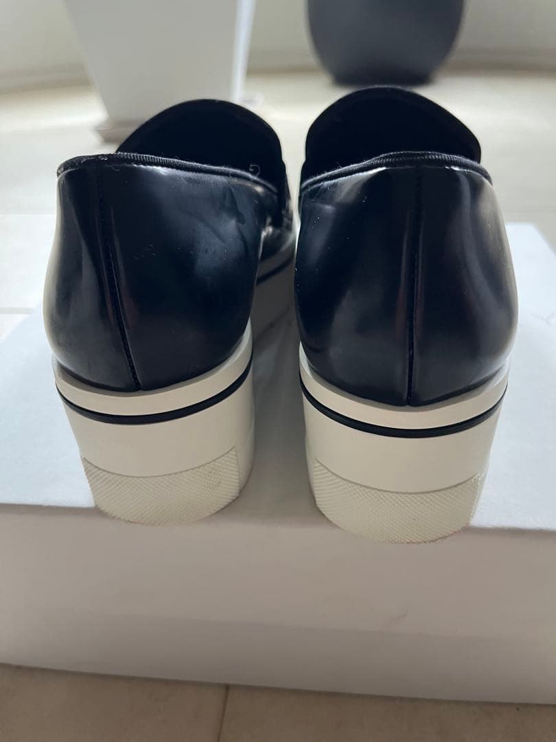 ステラマッカートニー　厚底ローファー ブラック ゴールドチェーン