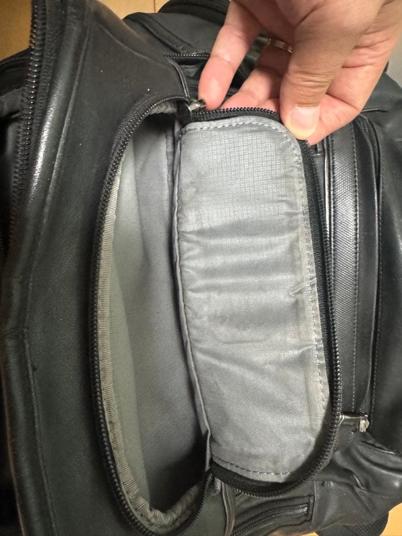 ぞうさま専用　TUMI ALPHA 3 本革 黒 リュック9603578DL3